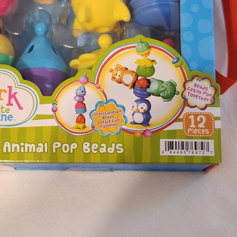 Spark Create Imagine Animal Pop Beads New in Box  12 pc Fine Motor Skills Sealed